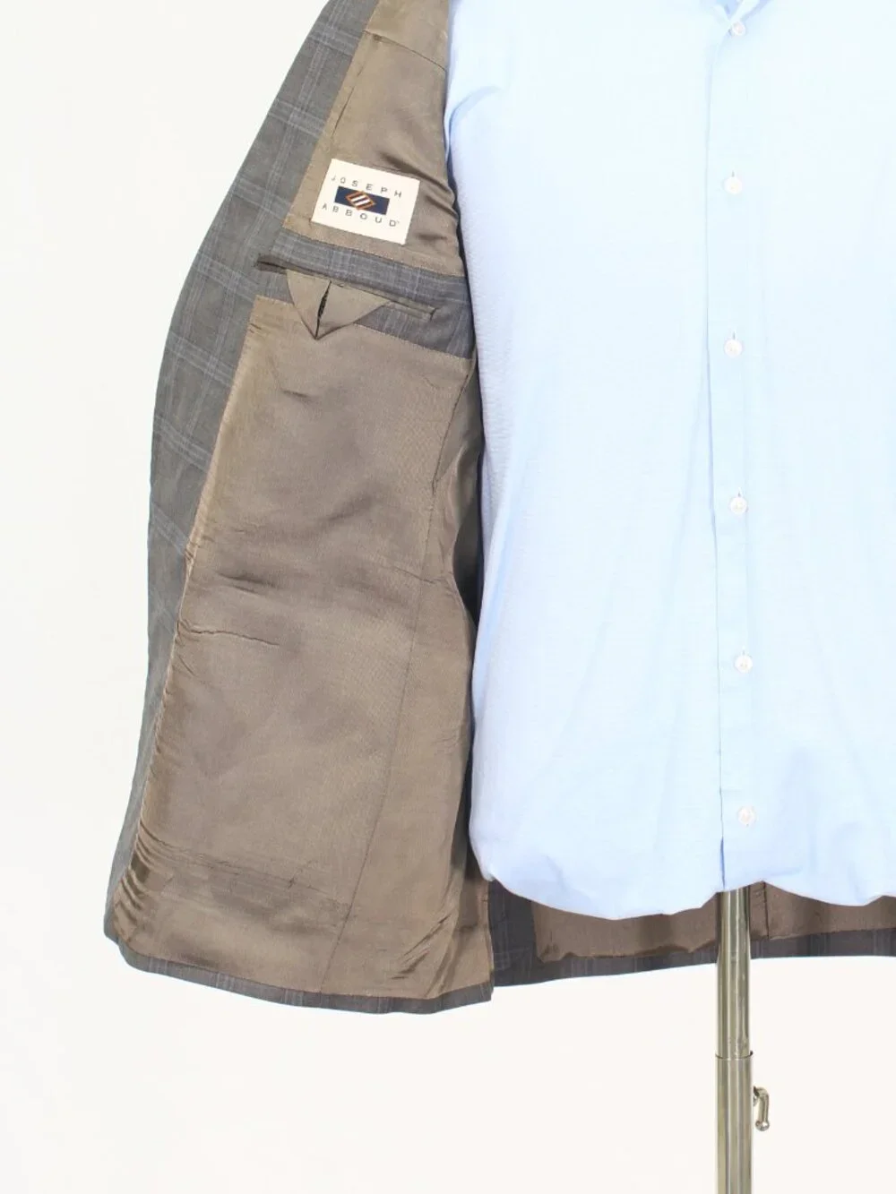 Joseph Abboud 44S 39x29 Brown Full Suit 2-Button Check R930